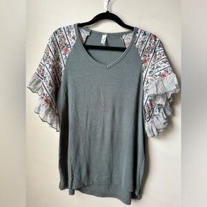 I Love V Neck Green T Shirt Size Small Womens Mixed Print Ruffle Sleeves